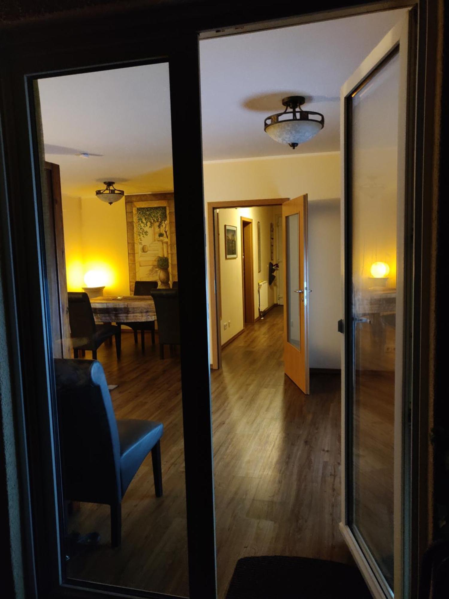 Modern Townhouse, Quiet And Close To The Centre. Holiday home